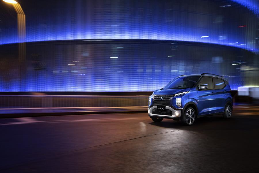  Mitsubishi eK X 2019 года  (фото 11 из 15)
